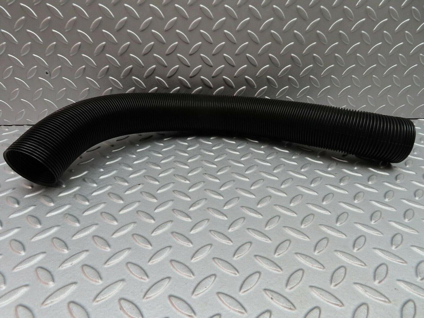 5703 Mercedes-Benz W123 200 Heater Pipe Air Pipe
