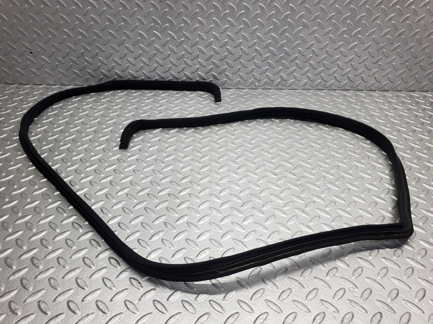 W201 Baby Benz front left door edge seal black used OEM