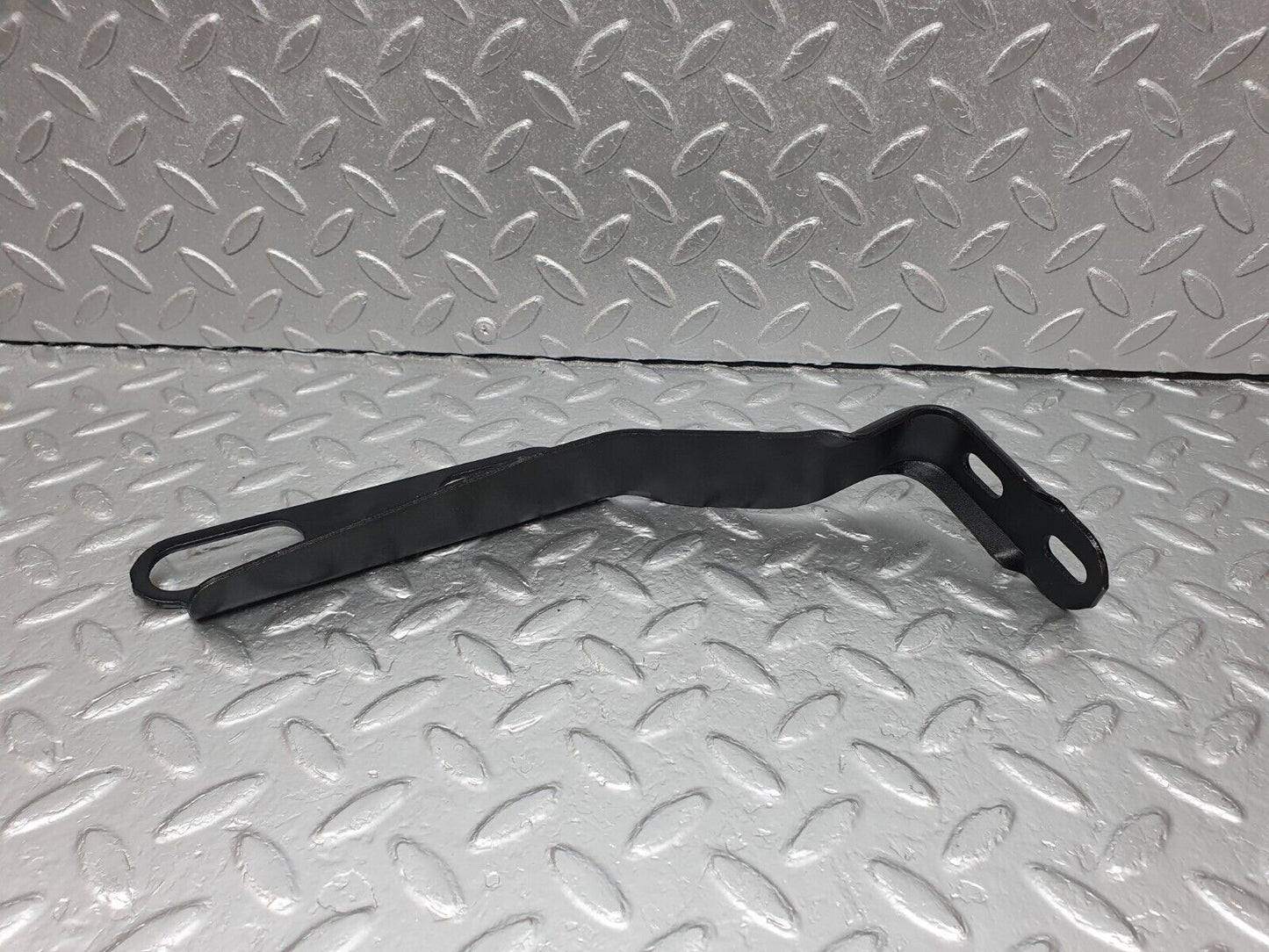 42063 Mercedes-Benz W202 C200 Exhaust Holder Bracket 2104926241