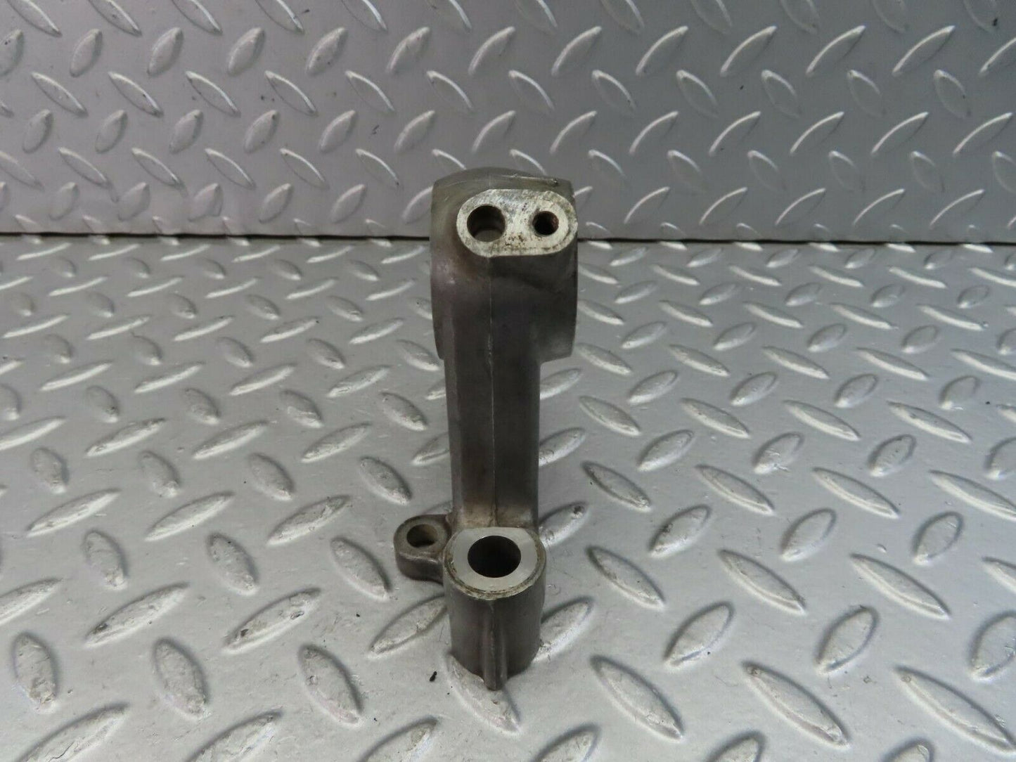9108 Mercedes-Benz W108 Camshaft Tower Bearing 1800515110