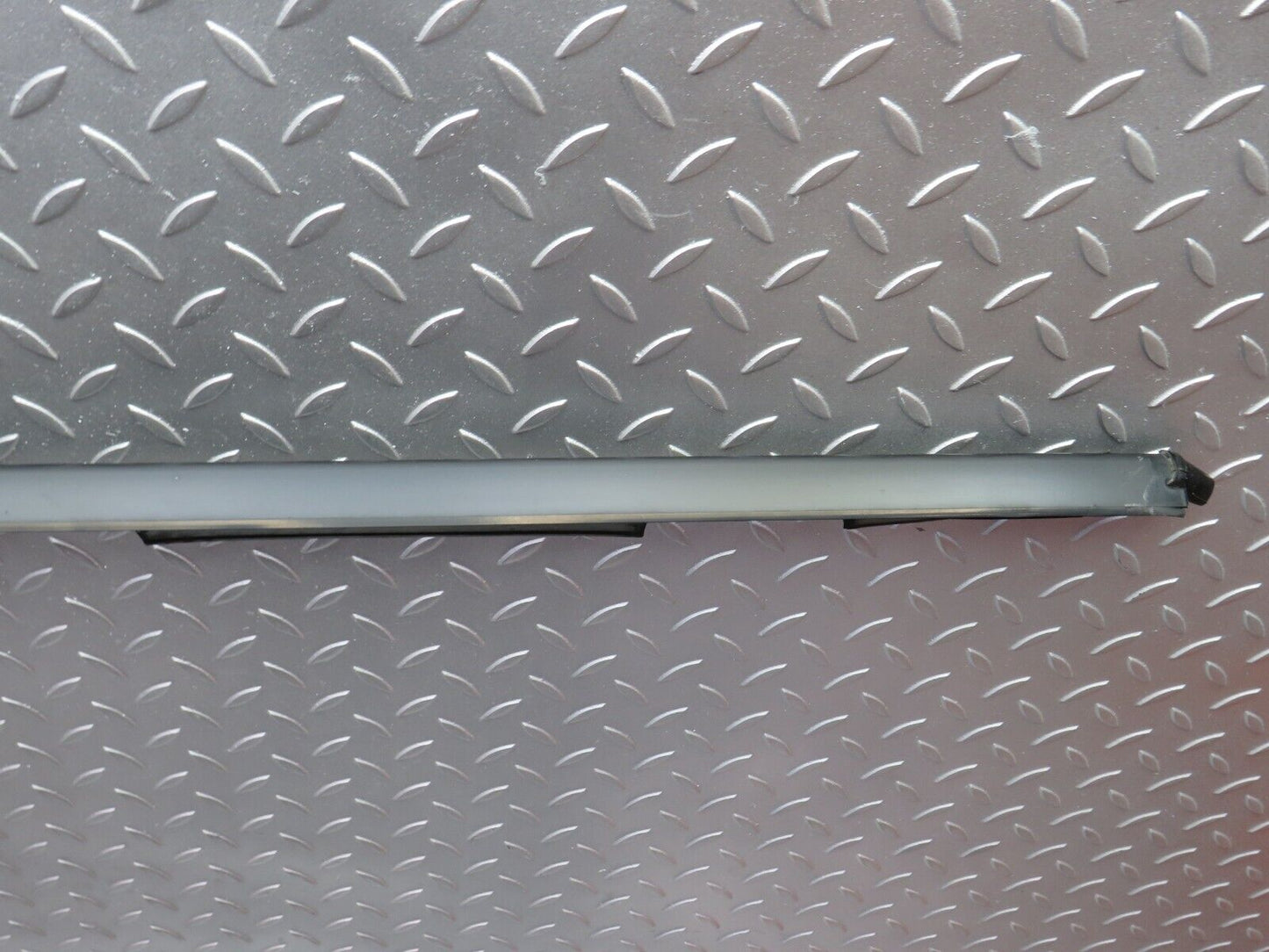 31883 Mercedes-Benz W201 190LE Right Side Roof Trim Moulding 2016980698