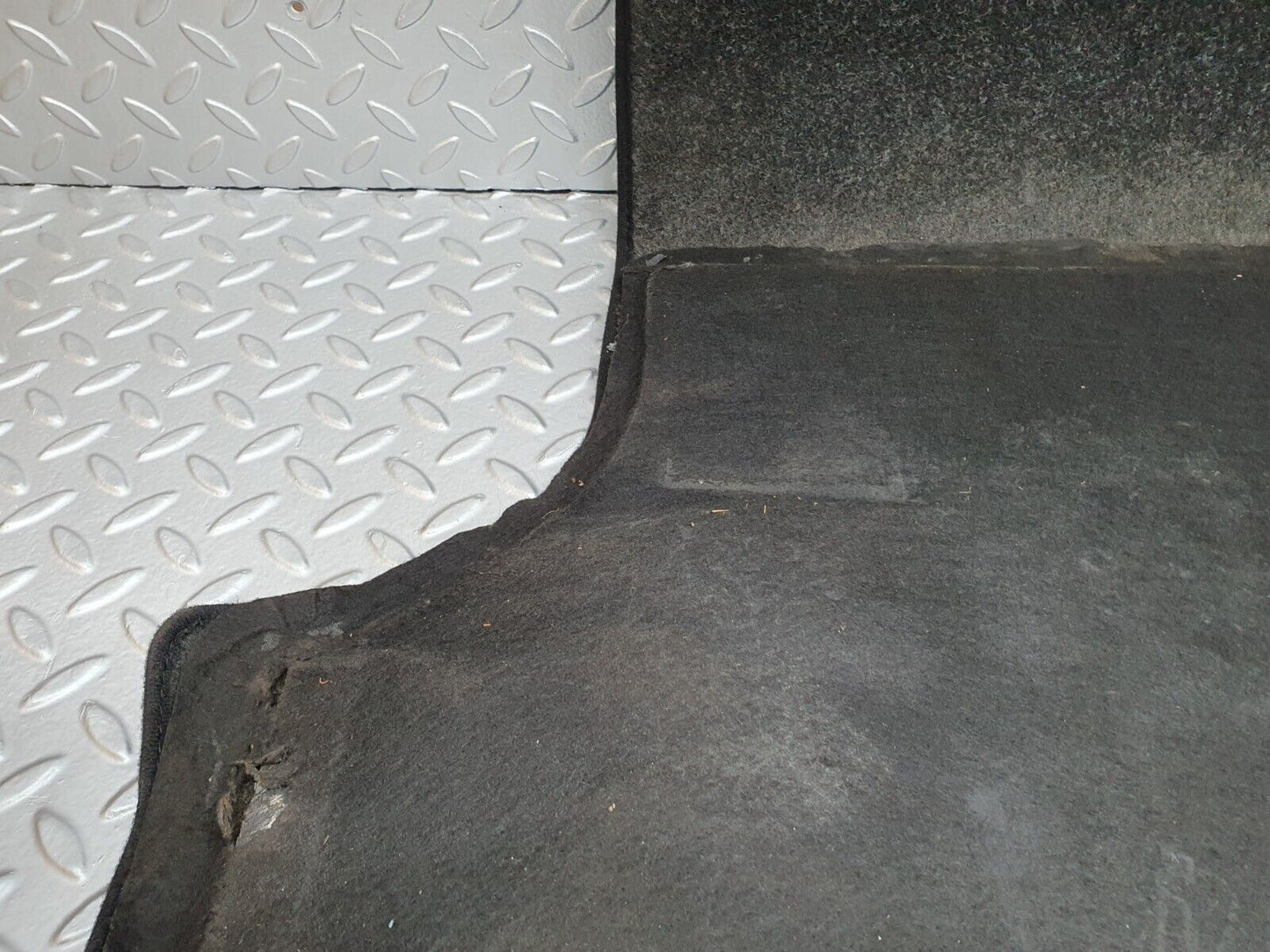 41770 Mercedes-Benz W202 C200 Trunk Boot Floor Carpet 2026800342