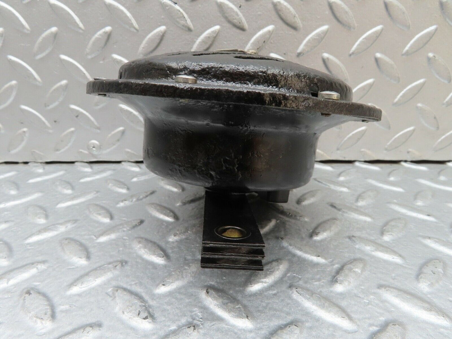 18317 Mercedes-Benz W111 220SE Coupe Horn Bosch HO/FSA 12/10