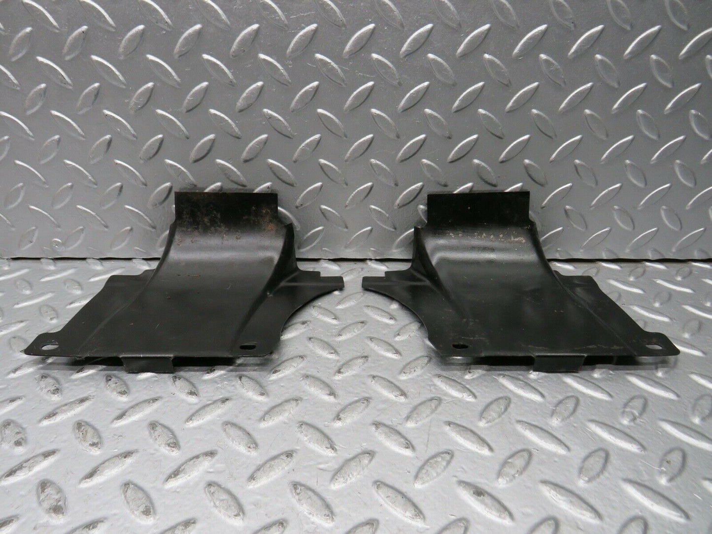 21776 Mercedes-Benz W126 300SE Rear Cable Channel Pair