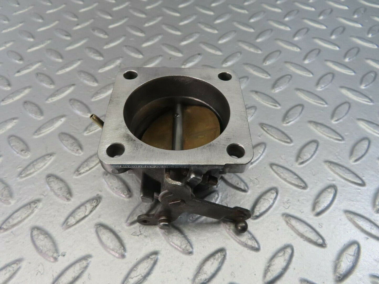 10796 Mercedes-Benz W123 230E Throttle Body