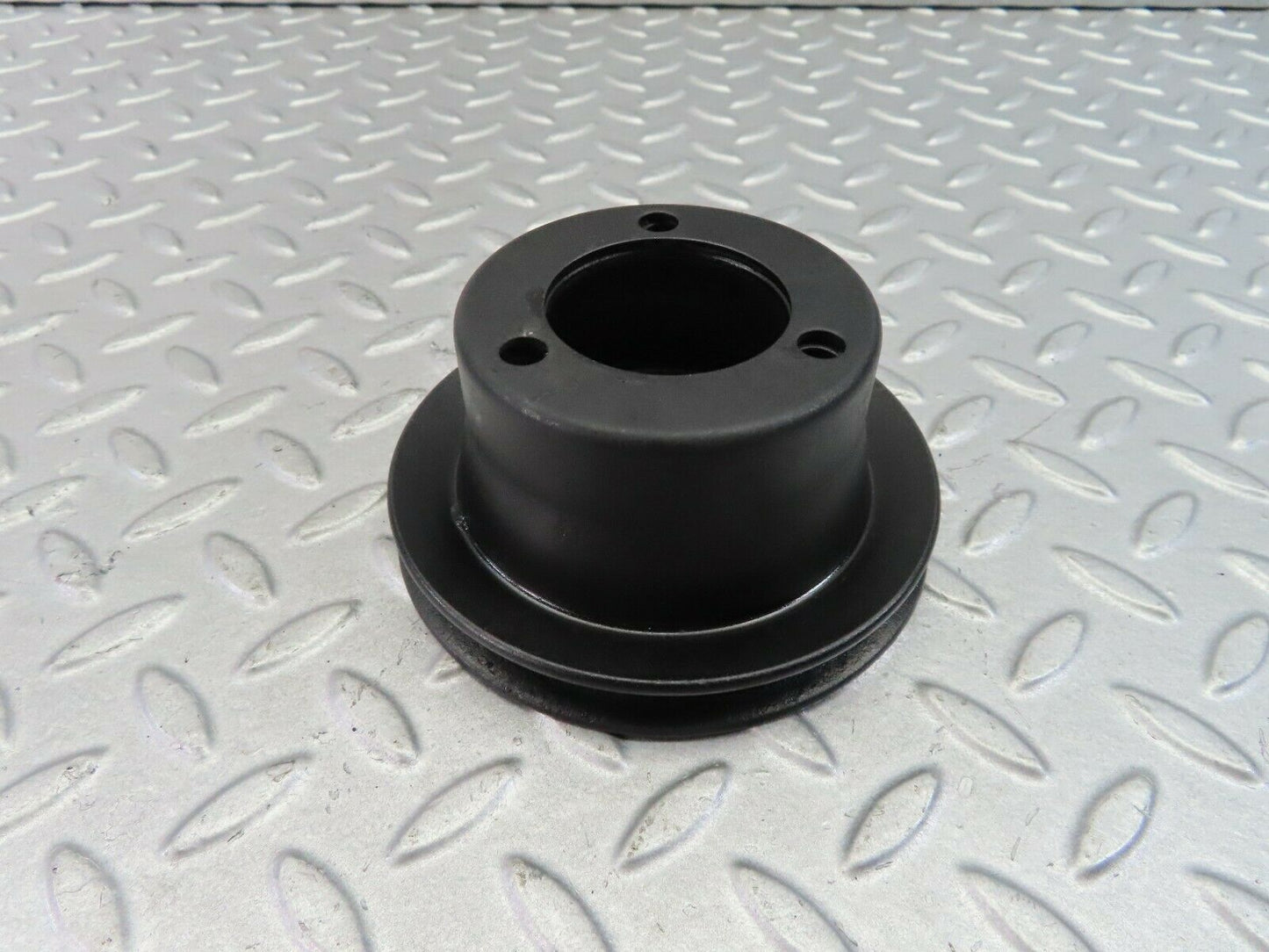 7993 Mercedes-Benz W115 220D Crankshaft Pulley
