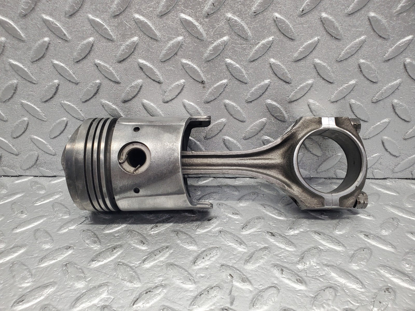 W112 piston and connecting rod used OEM