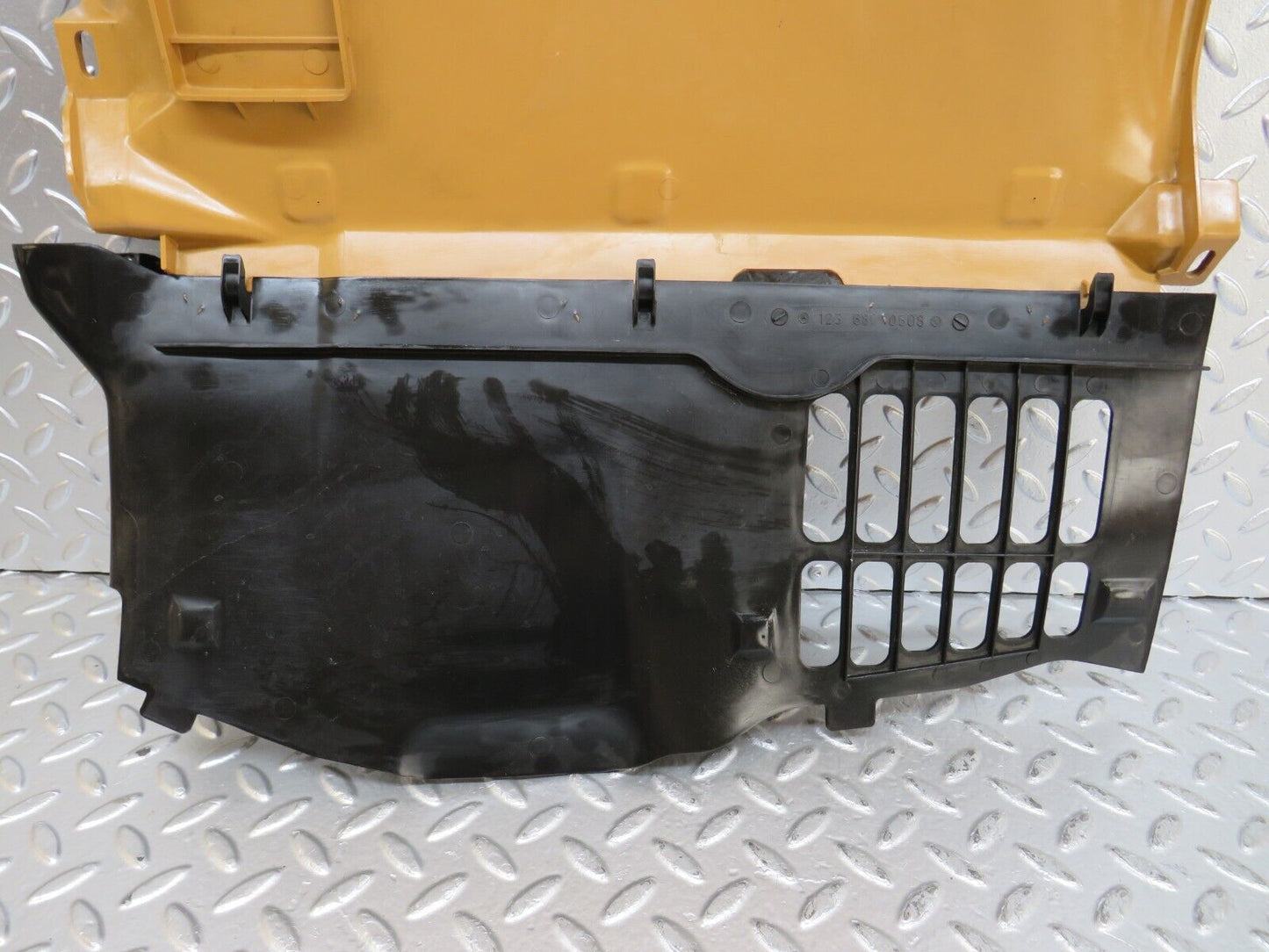 25406 Mercedes-Benz W123 200 Under Dash Panel Left Side Palomino 1236892708