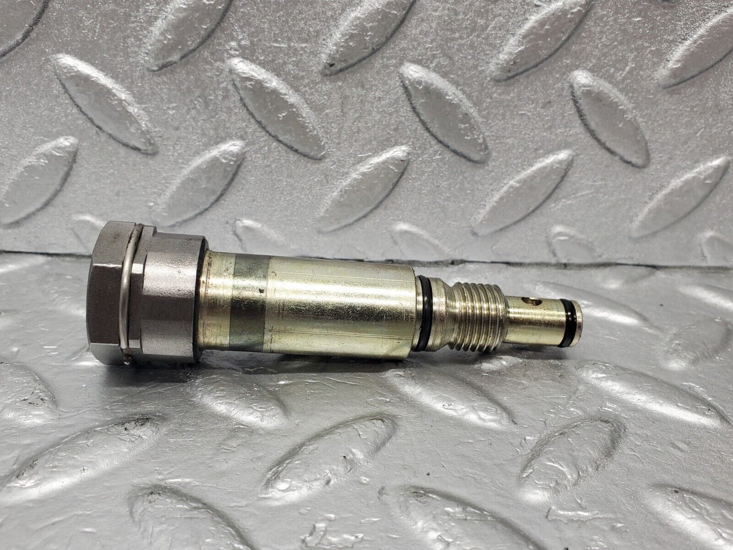 46692 Mercedes-Benz C123 280CE Coupe Automatic Gearbox Solenoid Valve 722.309 0003041790