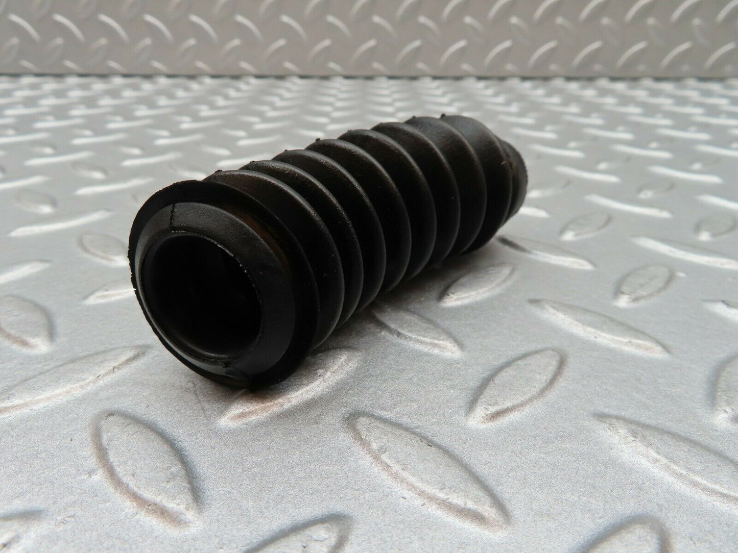 3872 Mercedes-Benz S123 200T Wagon Cable Protector For Door 1238210697