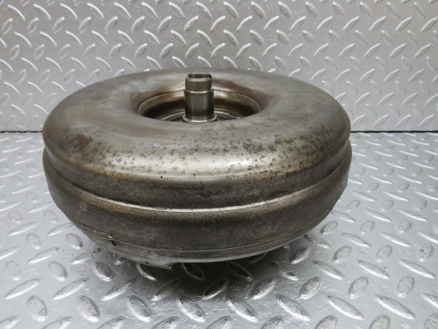 32815 Mercedes-Benz C107 R107 350 V8 Torque Converter 1092501602