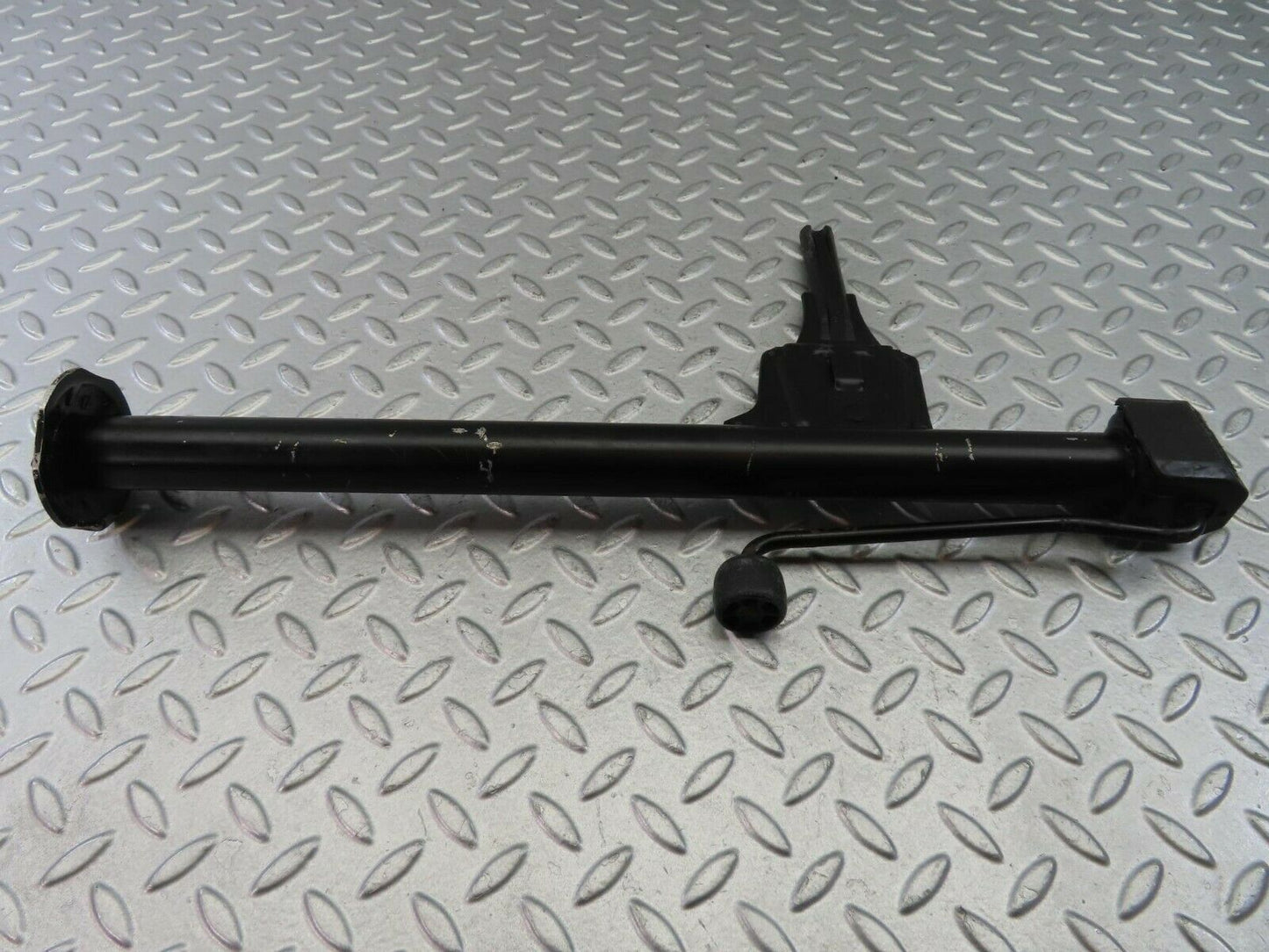 9499 Mercedes-Benz C124 300CE Coupe Car Jack 1245830315