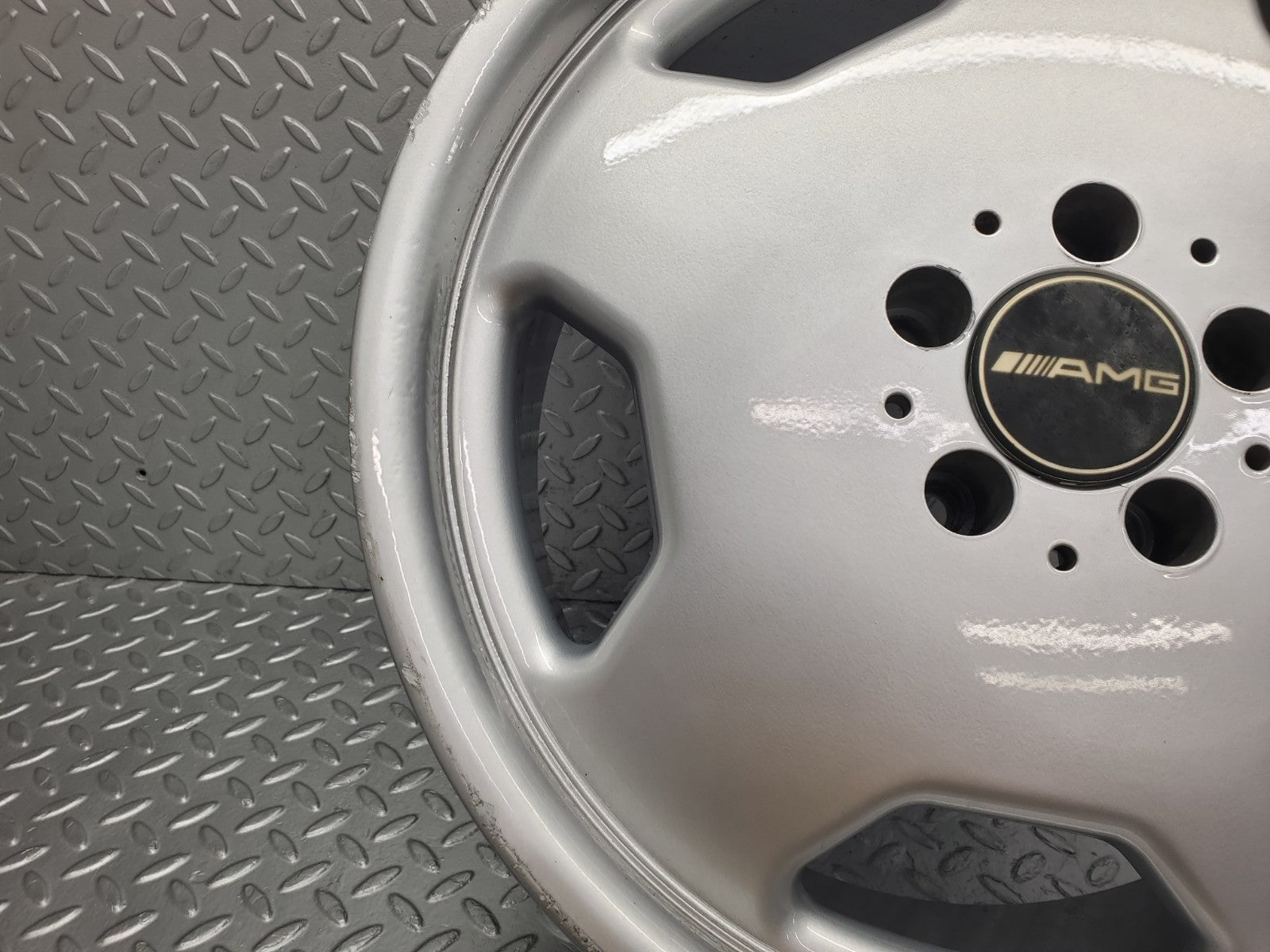 W124 Wagon alloy wheel set 8jx18 h2 et37 used OEM