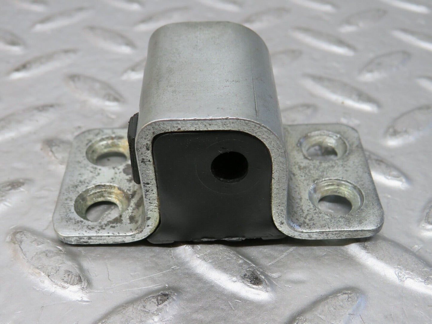 26805 Mercedes-Benz W123 240D Door Lock Latch Front Right Side