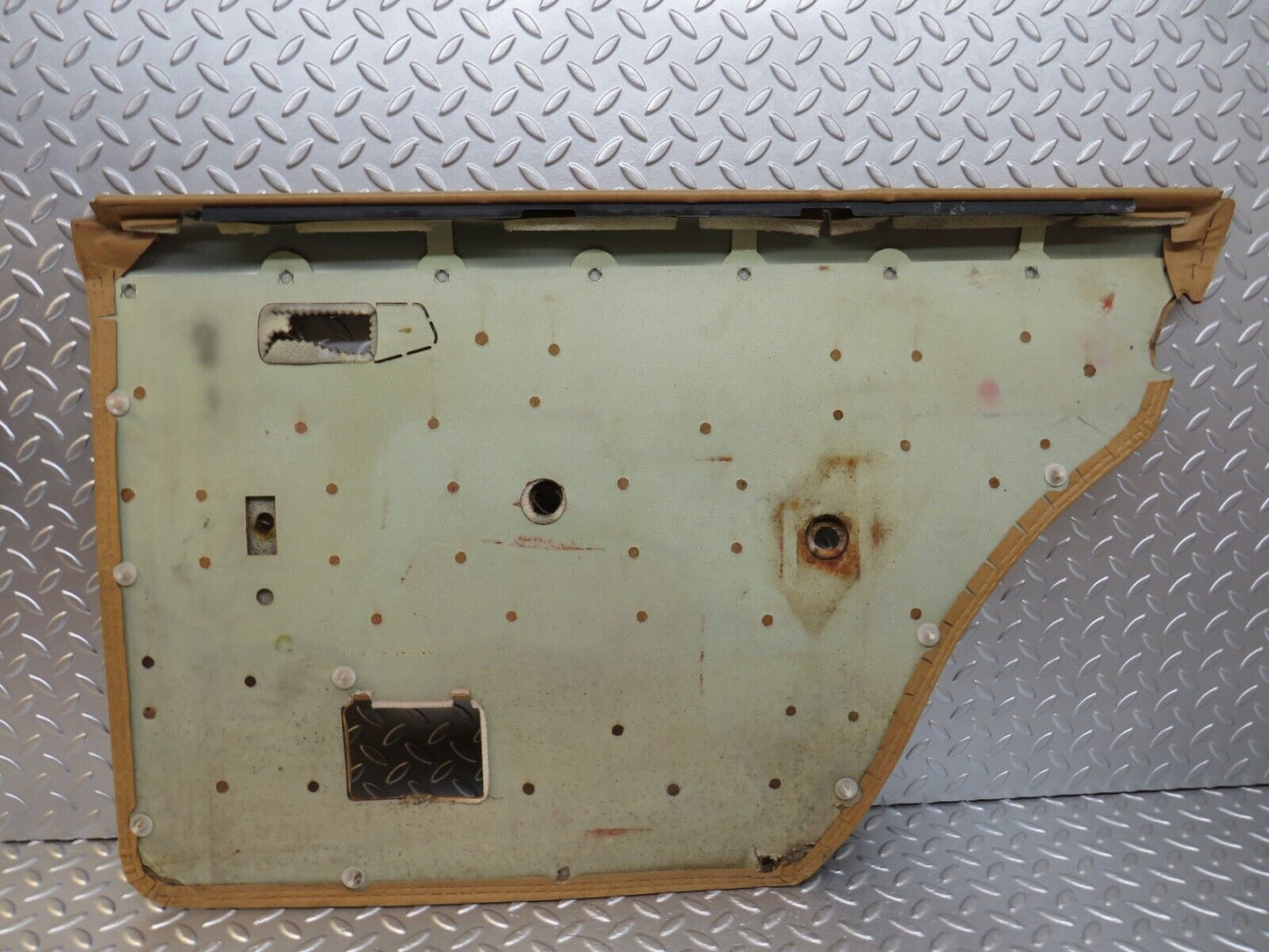 25465 Mercedes-Benz W123 200 Rear Left Door Card Palomino