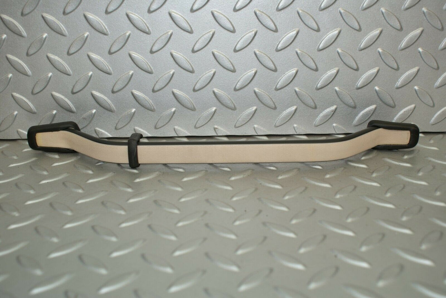 2746 Mercedes-Benz C123 280CE Coupe Interior Roof Grab Handle Rear