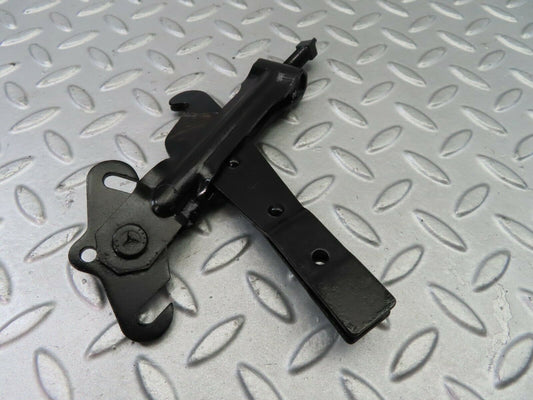 7479 Mercedes-Benz W116 450SE Handbrake Adjusting Handbrake Regulator