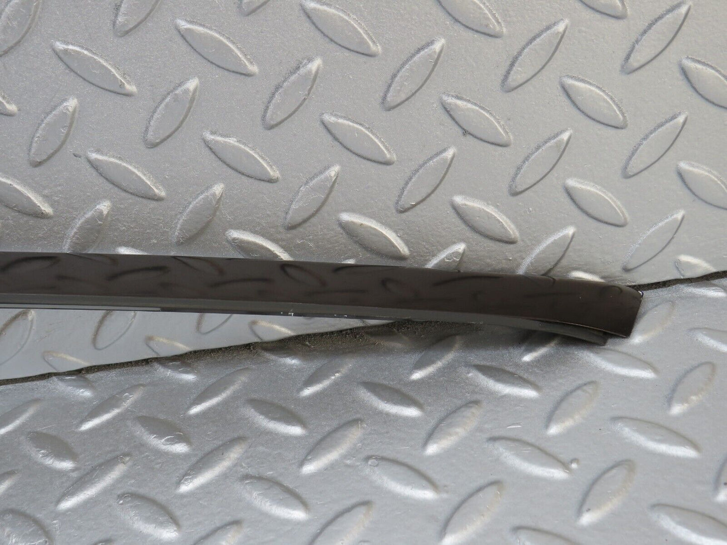 36681 Mercedes-Benz W201 190E Roof Trim Moulding Left Side 2016980598