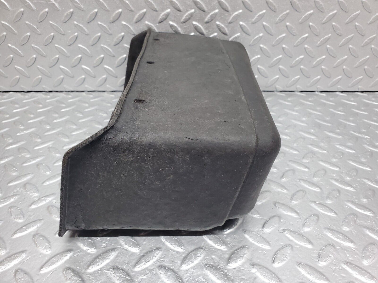45914 Mercedes-Benz W126 420SE Glove Box 1266800291 1266930233