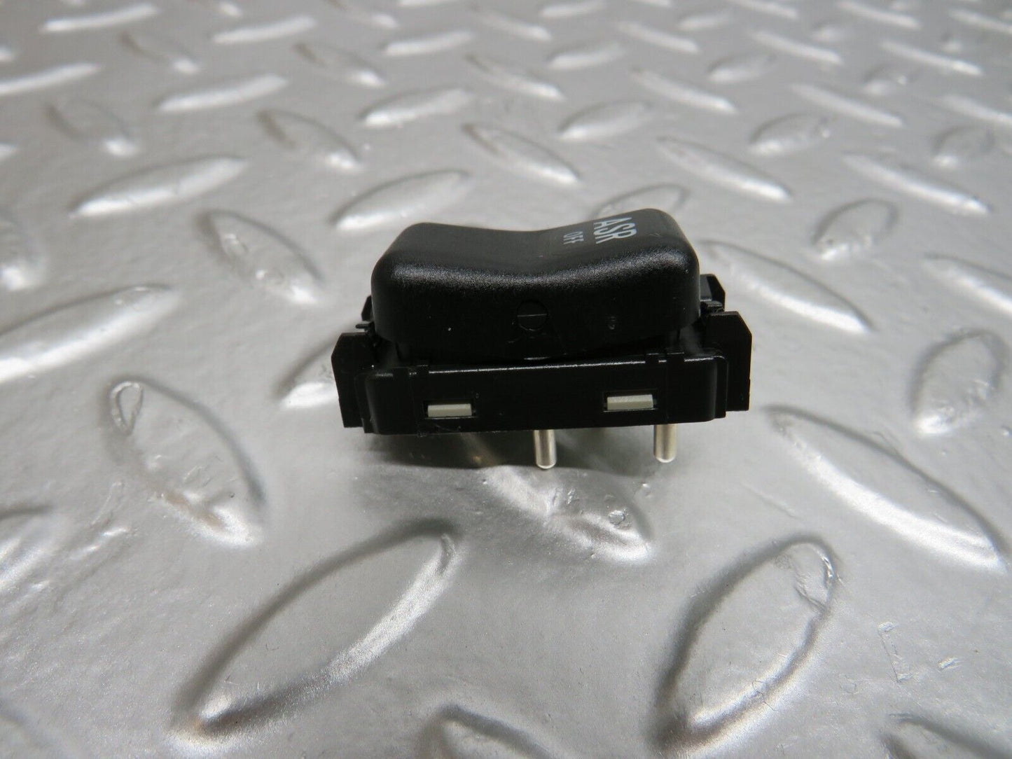 24664 Mercedes-Benz W140 S320 ASR Control Switch 1408214651