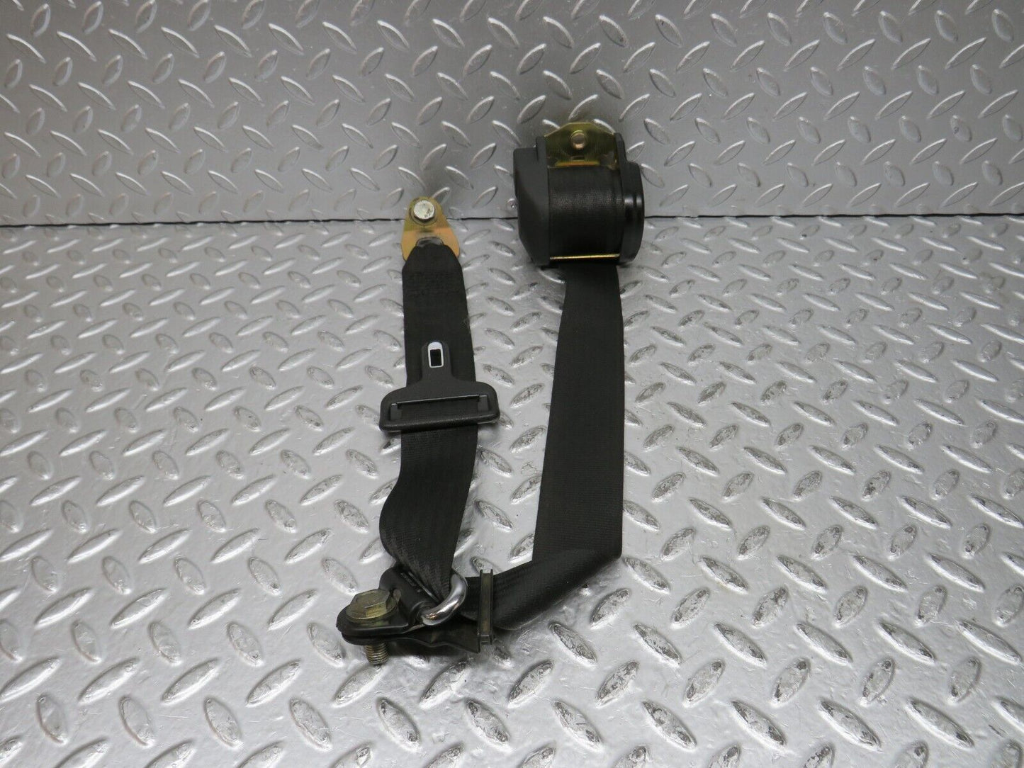 32088 Mercedes-Benz W123 230E Front Right Seat Belt & Buckle 1238602686