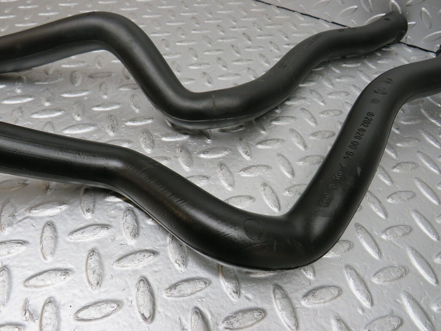 33425 Mercedes-Benz W202 C180 Water Drain Hose Pair 2026280094 2026280194