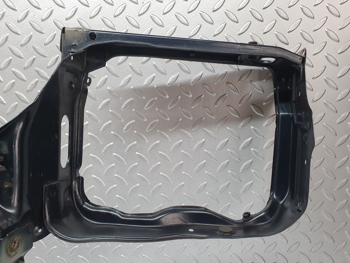 42000 Mercedes-Benz W202 C200 Front Mask Lock Carrier Panel 2028175120
