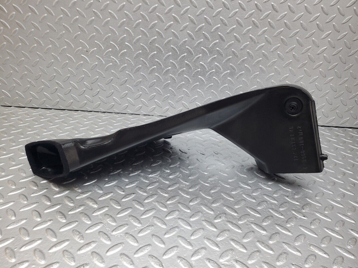 44611 Mercedes-Benz W124 220E Heater Air Duct Vent Left Side 1248310146
