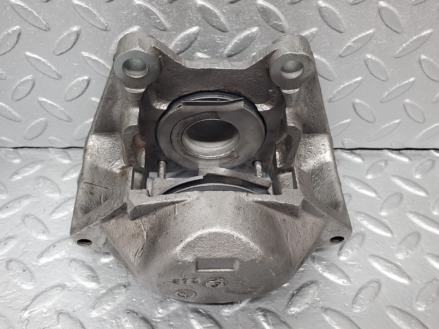 45916 Mercedes-Benz W126 420SE Front Brake Caliper Left & Right ATE