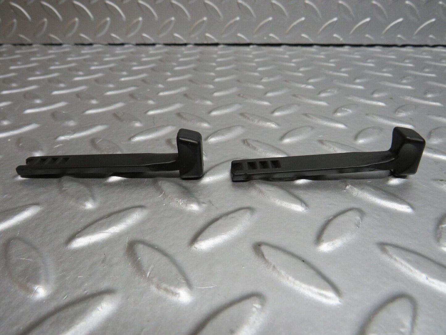 40131 Mercedes-Benz R107 350SL Heater Control Knob 2x