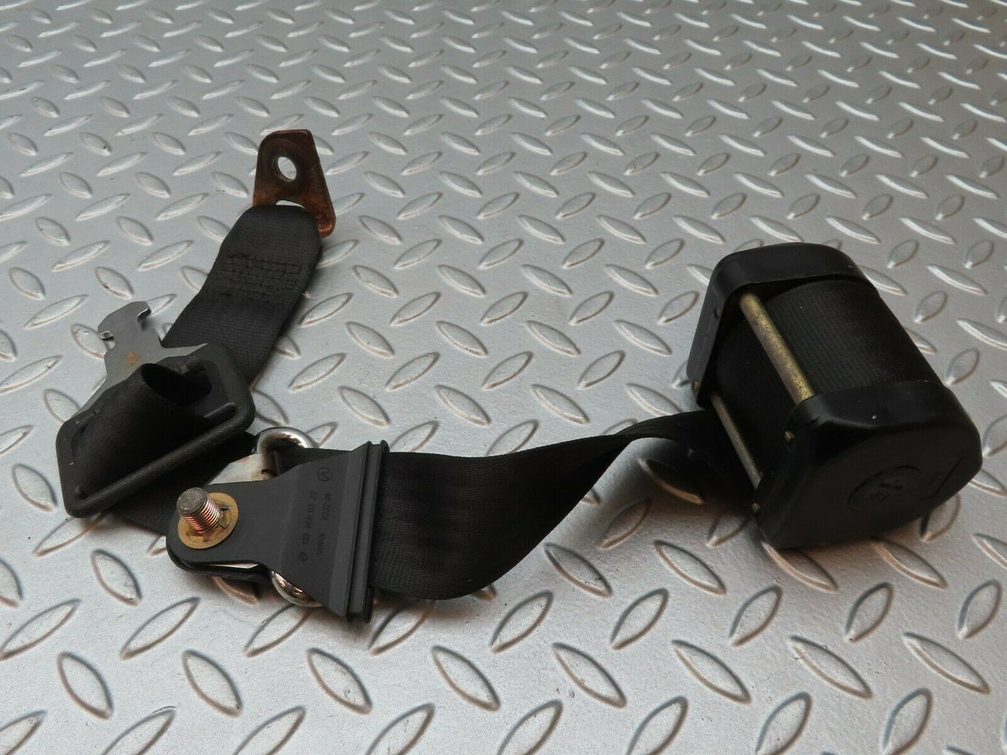 4246 Mercedes-Benz V123 240D LWB Rear Left Seat Belt 1238605585