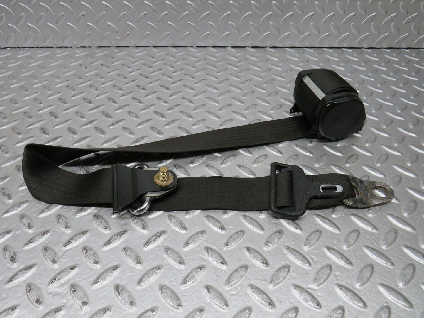 28634 Mercedes-Benz W123 280E Front Right Seat Belt 1238602686