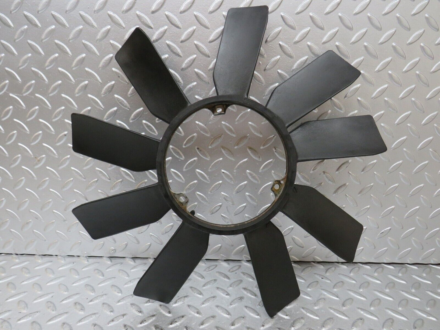 26646 Mercedes-Benz C124 220CE Coupe Engine Cooling Fan 6032000523