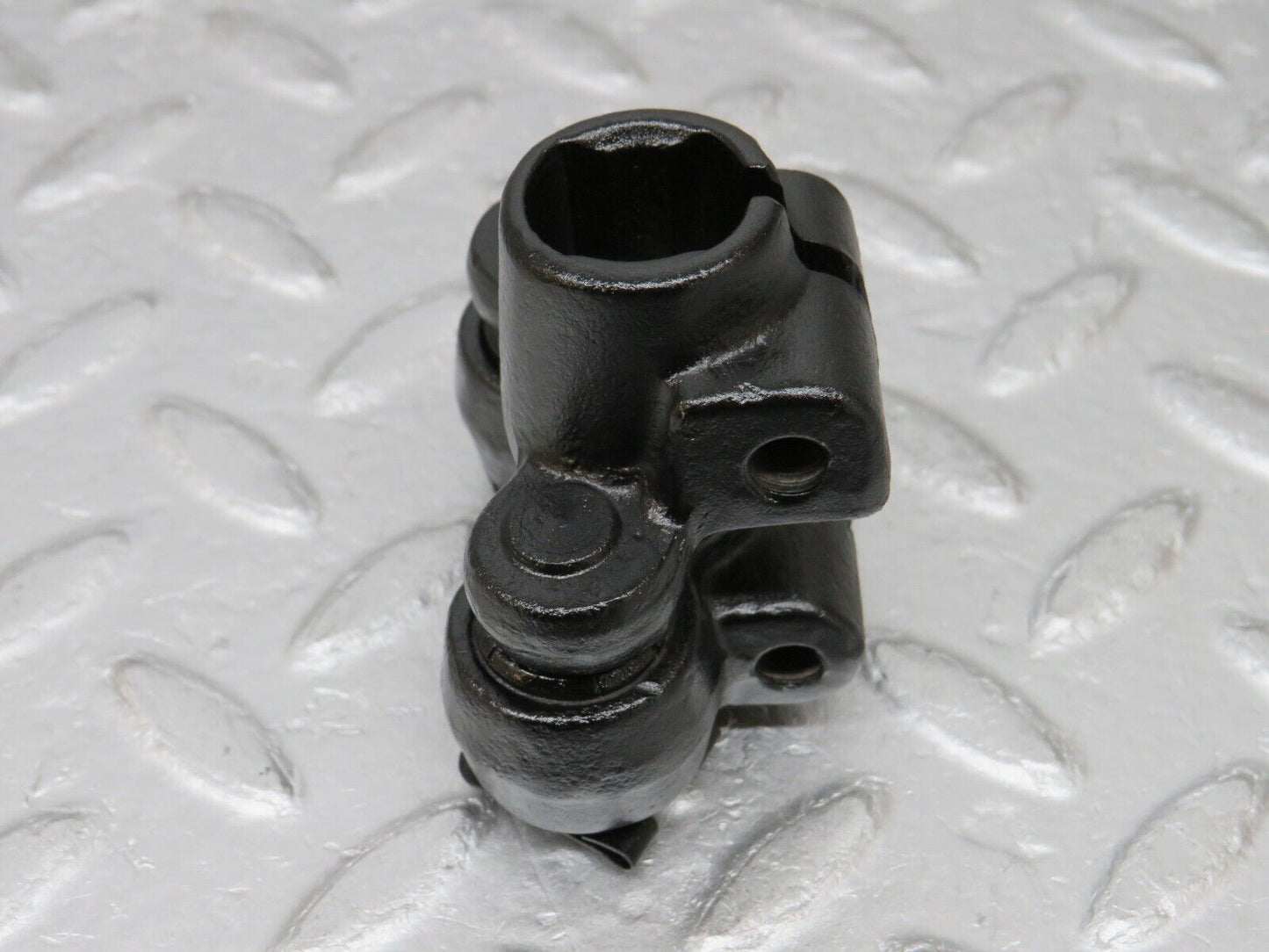 37475 Mercedes-Benz W109 300SEL Steering Column Lower Shaft Connector