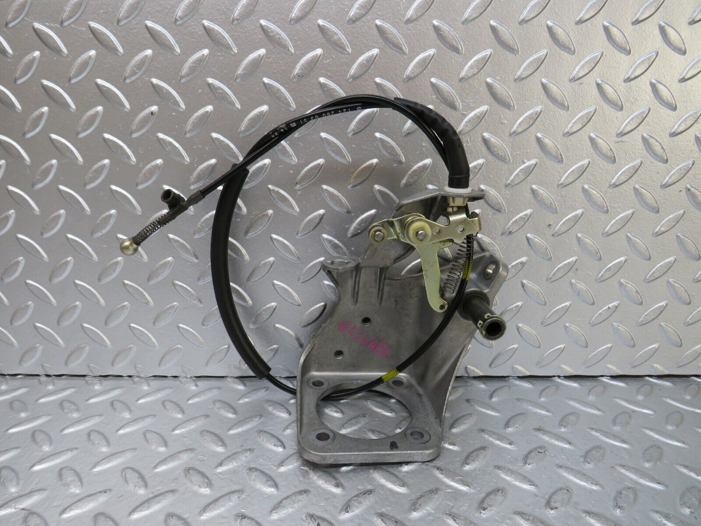 25761 Mercedes-Benz W124 280E Brake Pedal Bracket 1242900919