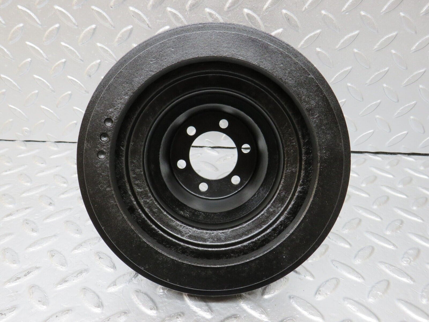 34597 Mercedes-Benz C126 380SEC Coupe Crankshaft Pulley