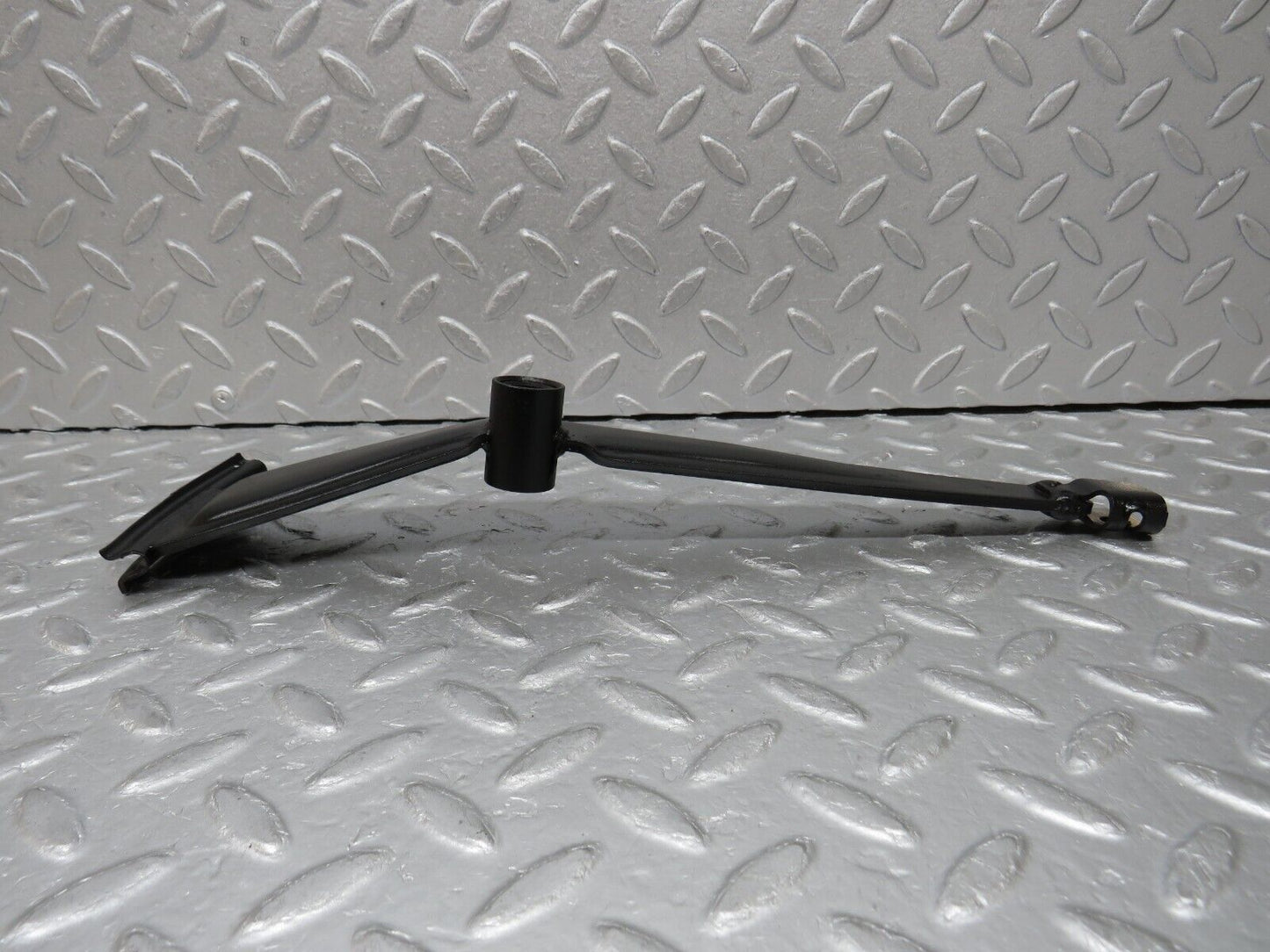 37476 Mercedes-Benz W109 300SEL Handbrake Parking Brake Regulator