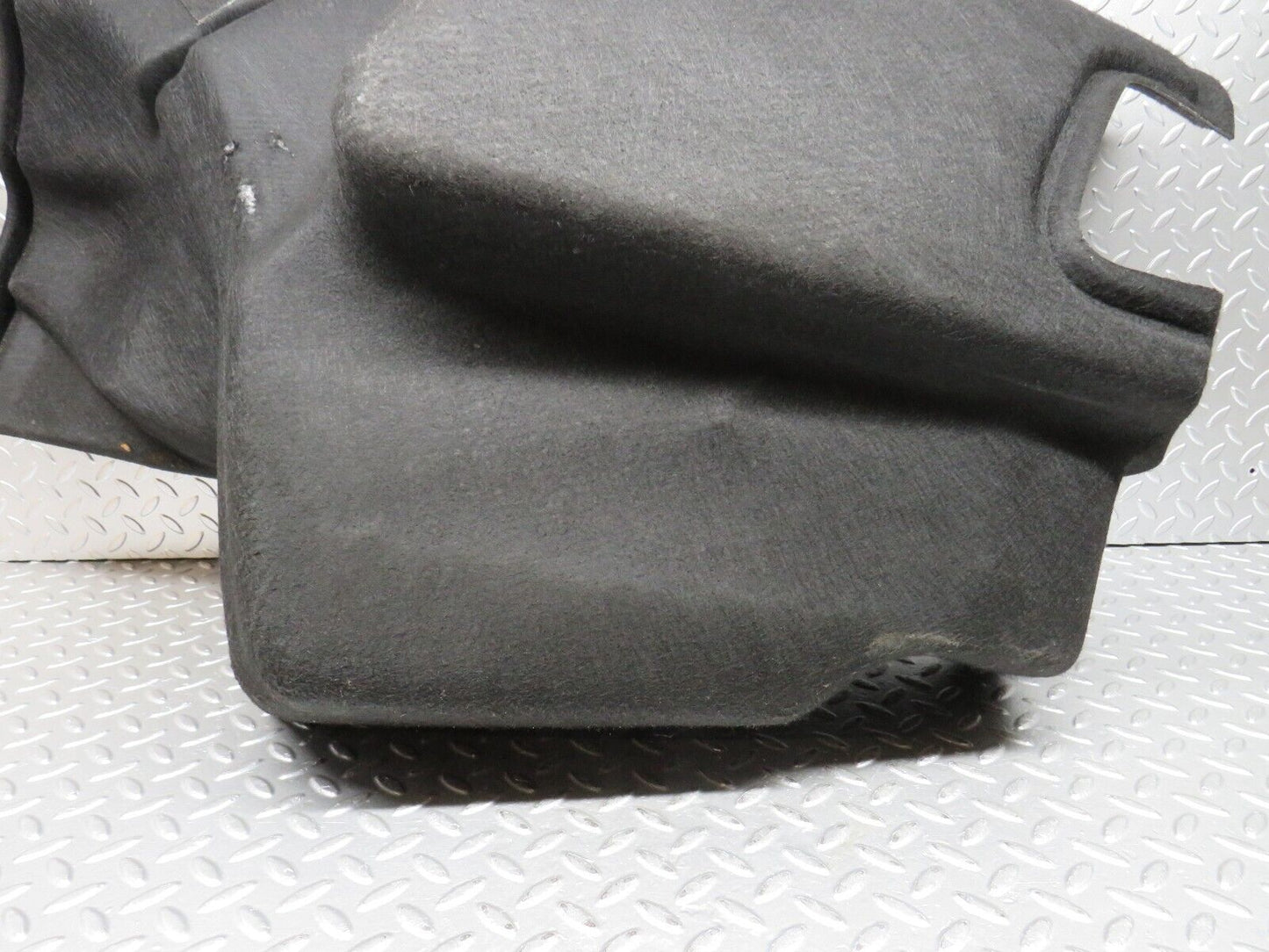 30319 Mercedes-Benz W124 230E Trunk Panel Cover Left 1246901026