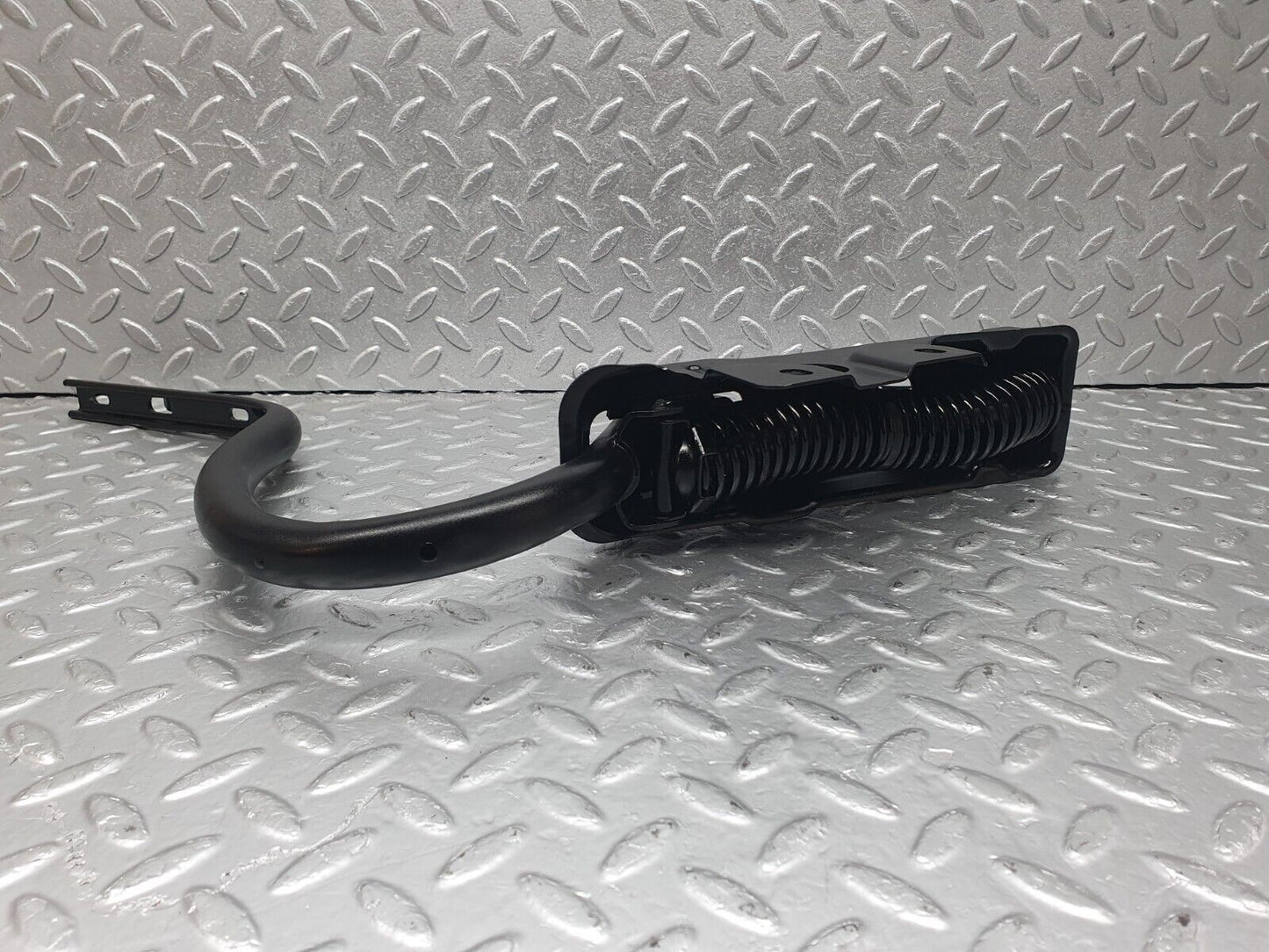 43507 Mercedes-Benz C126 380SEC Coupe Trunk Lid Hinge Right Side