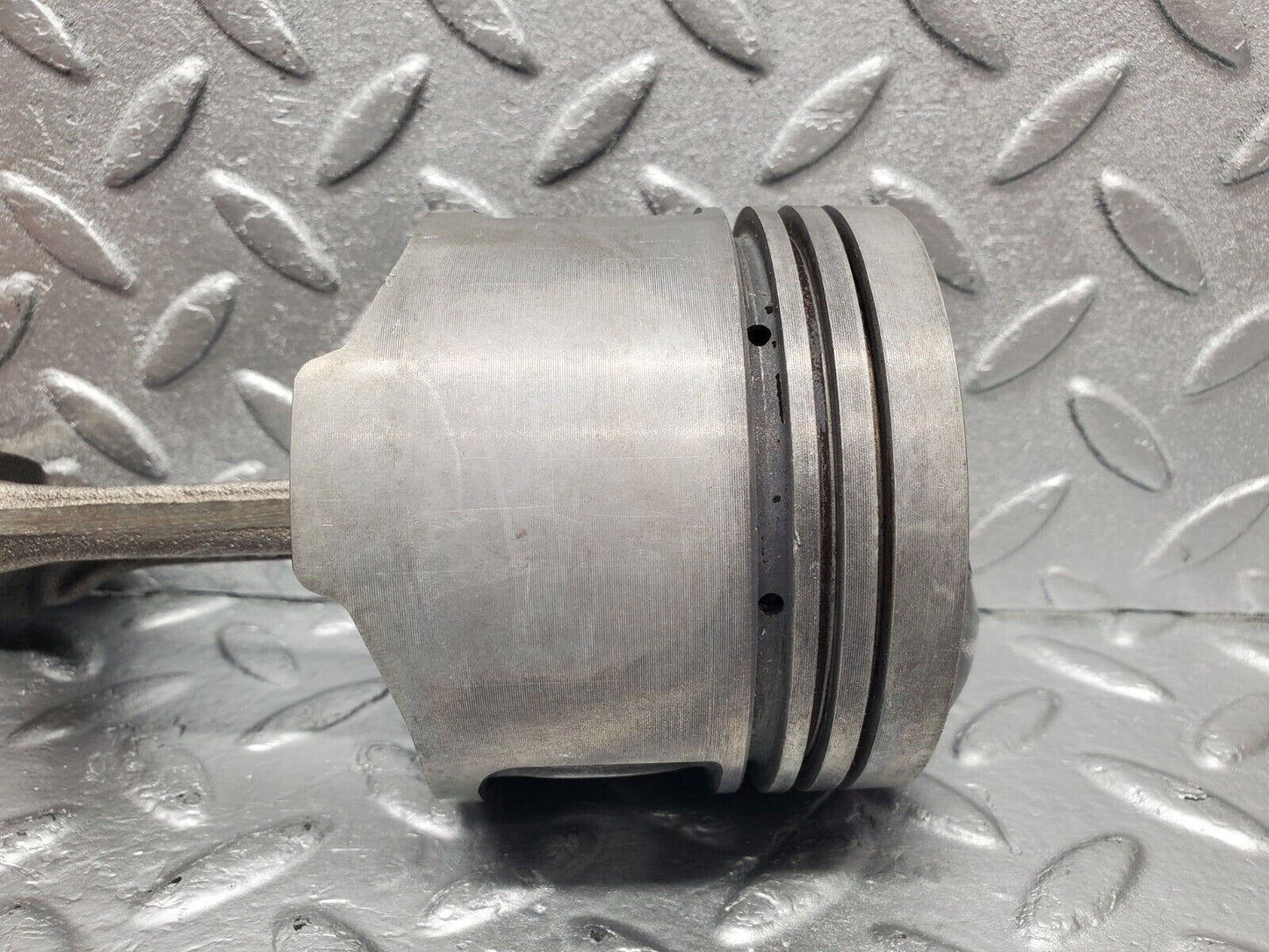 46603 Mercedes-Benz C123 280CE Coupe Piston With Connecting Rod 85.986mm 11005