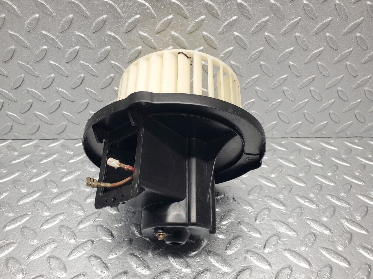 46460 Mercedes-Benz C123 280CE Coupe Heater Blower Motor Bosch 3137020001