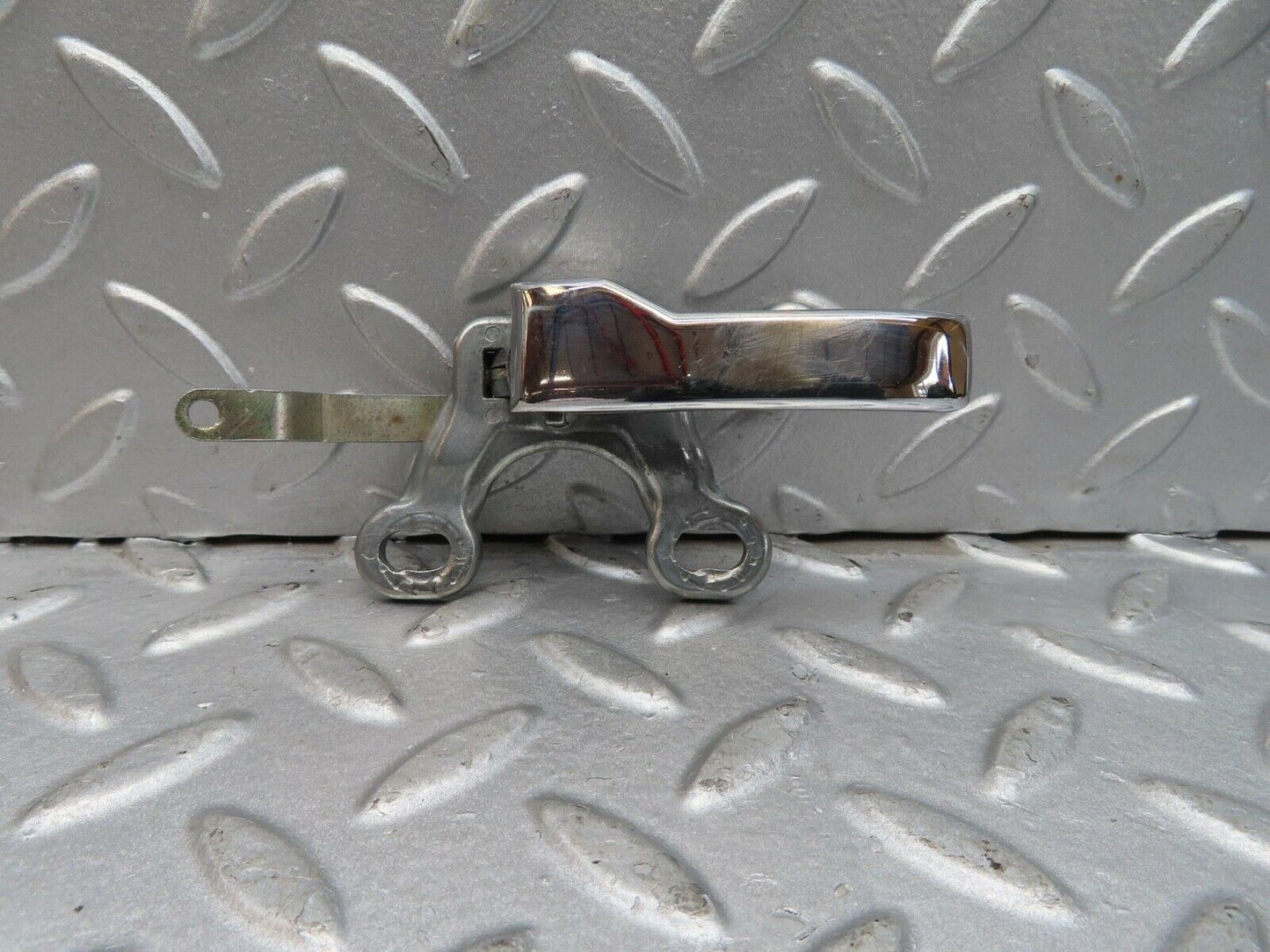 12330 Mercedes-Benz W108 280SE 3.5 Left Interior Door Handle 1107660319