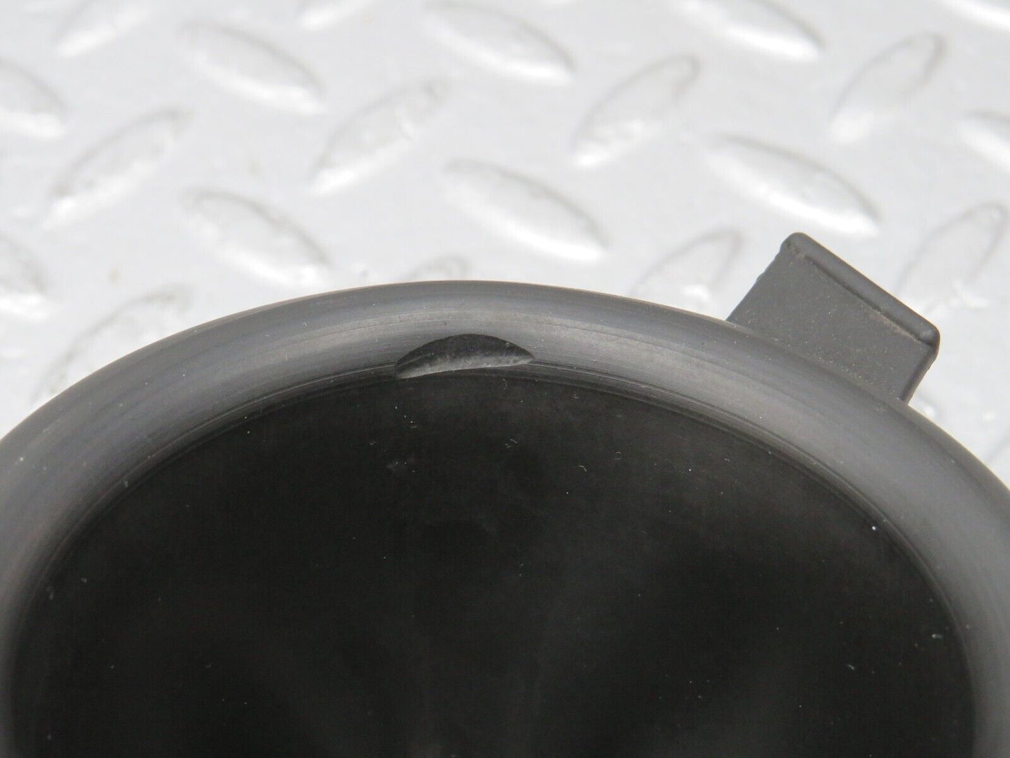 38125 Mercedes-Benz A124 320E Cabriolet Fuel Tank Rubber Seal 1244710481 1244711181