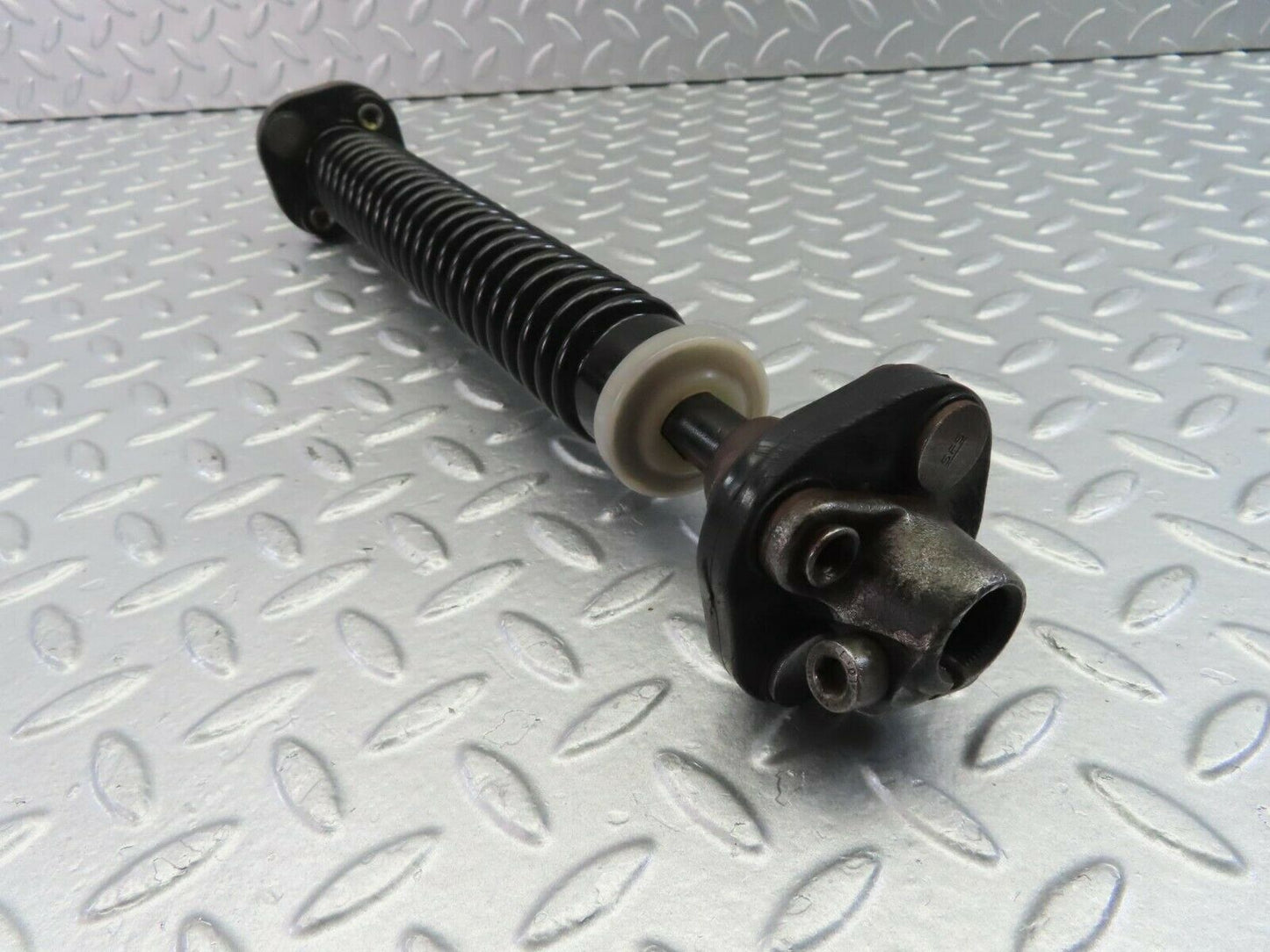 10491 Mercedes-Benz W201 190E Steering Column