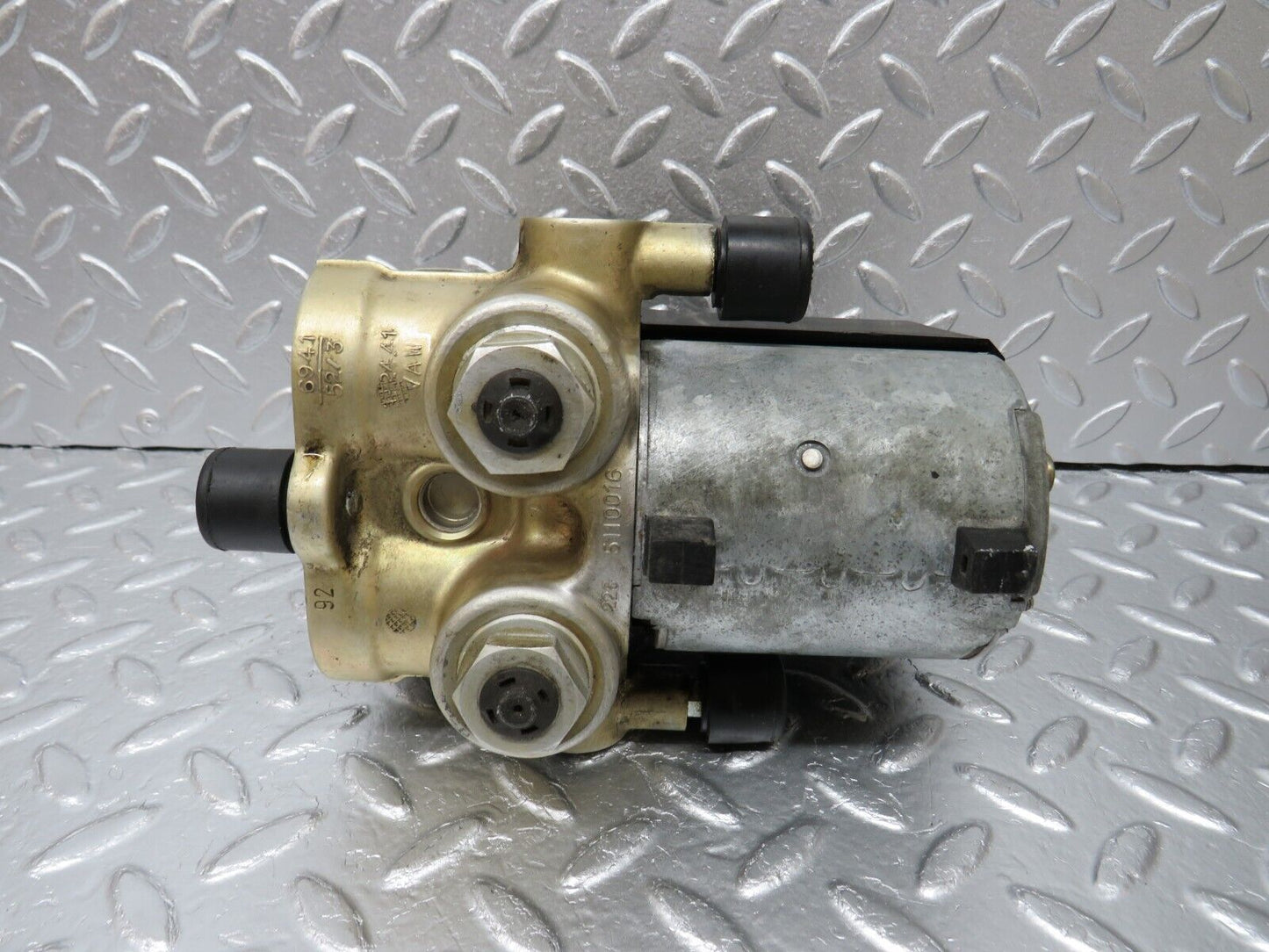34002 Mercedes-Benz W124 260E ABS Pump Bosch 0265200043 750/503875