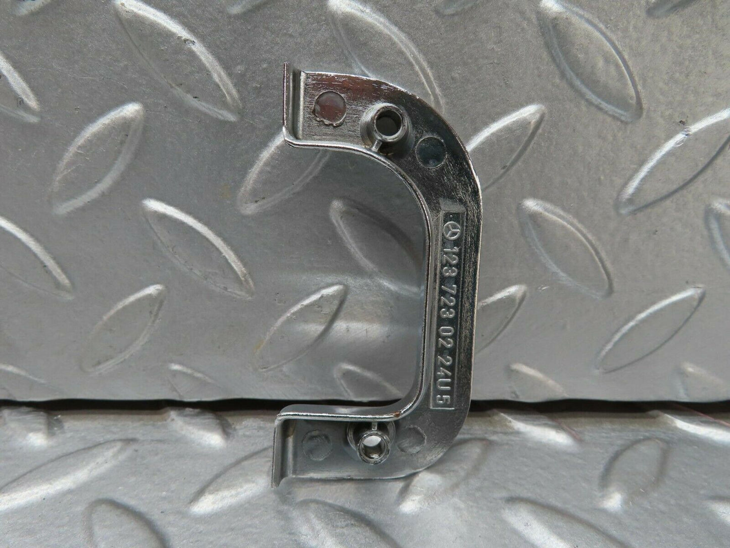 15227 Mercedes-Benz W123 230E Right Interior Chrome Door Latch Trim 1237230224