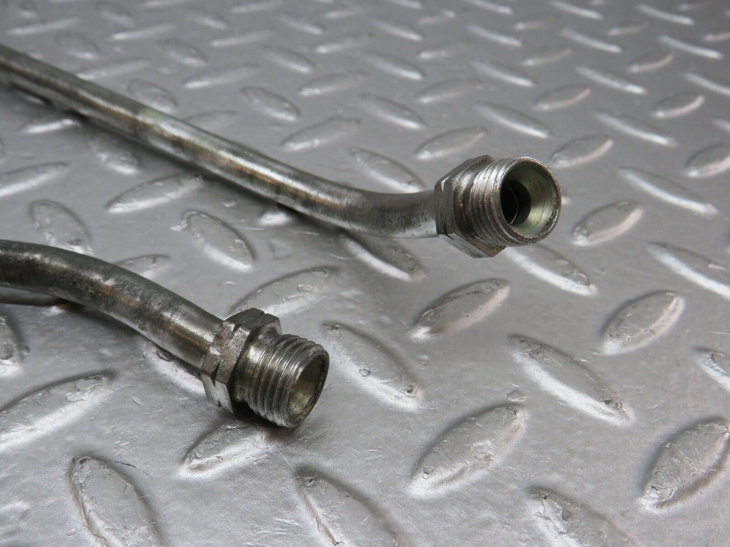 34173 Mercedes-Benz W124 260E Automatic Gearbox Oil Pipe Hose