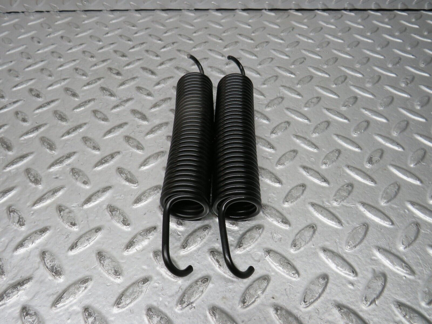 28764 Mercedes-Benz W123 230E Trunk Lid Hinge Spring Pair