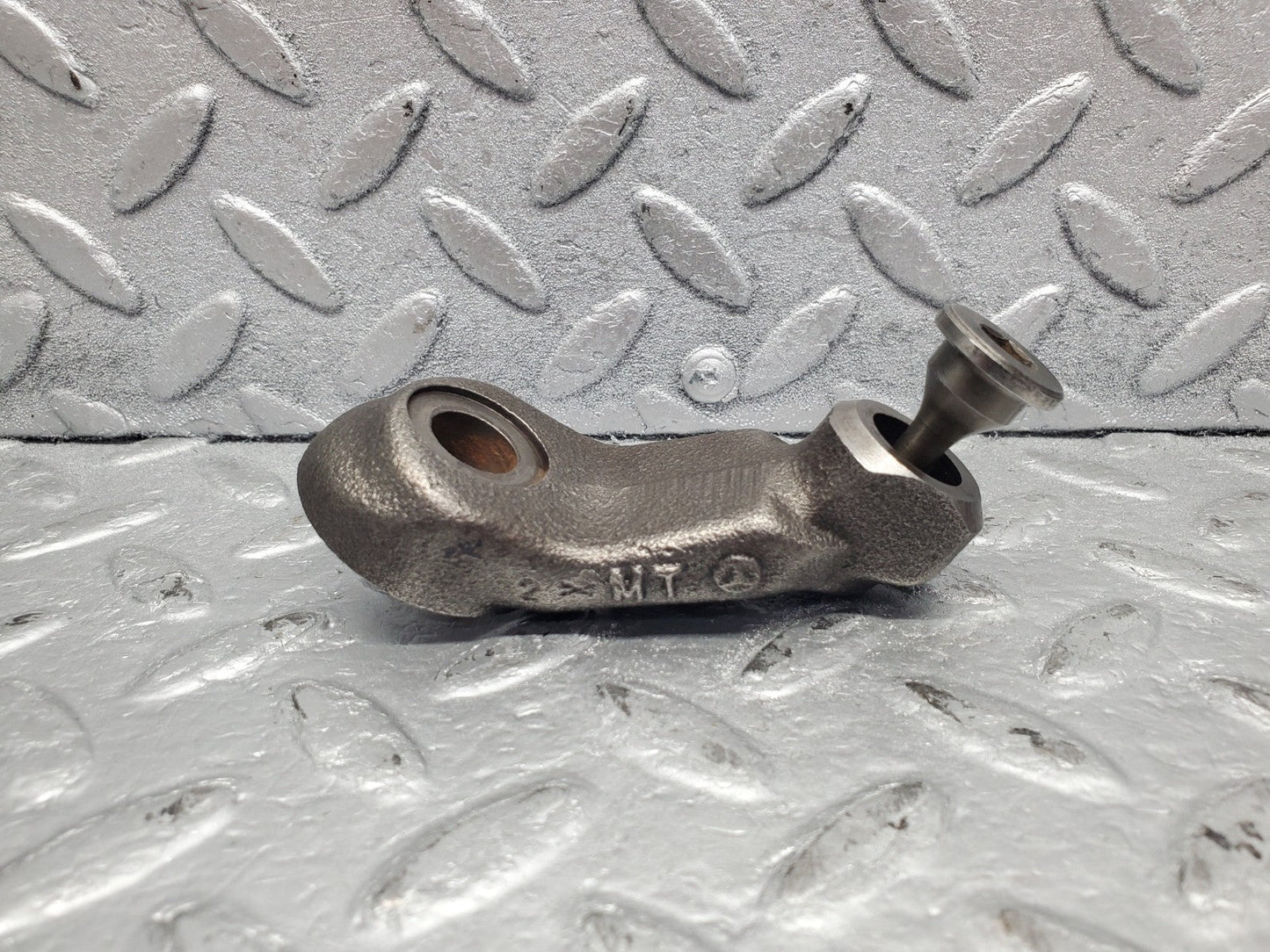 W126 Coupe belt tensioner pulley bracket used OEM