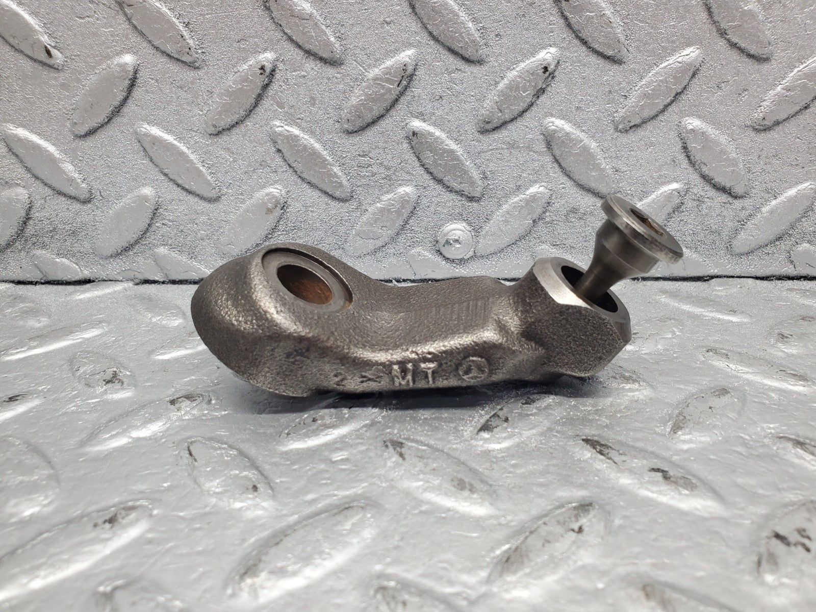 W126 Coupe belt tensioner pulley bracket used OEM